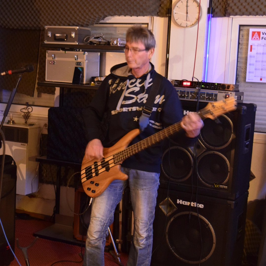 Wolle-am-Bass-1